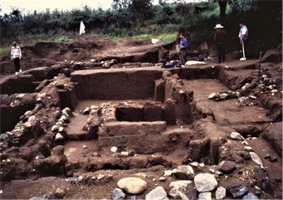 Excavation of the Tetimpa settlement that was buried by volcanic deposits from Popocatépetl (Photo by José Macías, 1995).